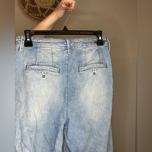 Pilcro And Letterpress Womens Wide Leg Bleach Hem Crop Jeans Size 28 Light Wash - Picture 3 of 6